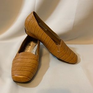 Vionic Dolores Demi Wedge